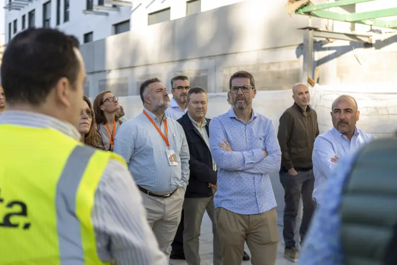 VISITA MOSTOLES AVINTIA