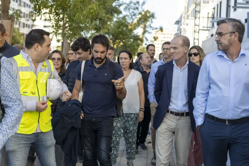 VISITA MOSTOLES AVINTIA