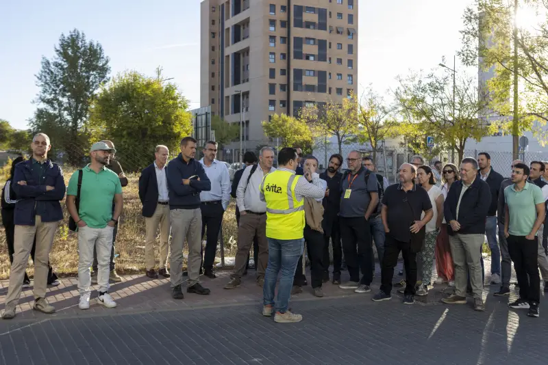 VISITA MOSTOLES AVINTIA