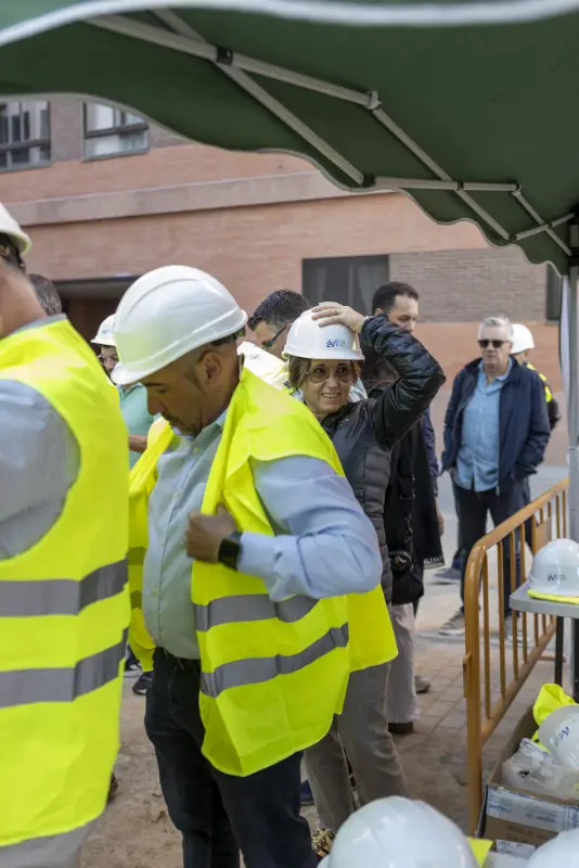 VISITA MOSTOLES AVINTIA