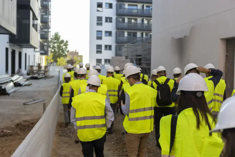 VISITA MOSTOLES AVINTIA