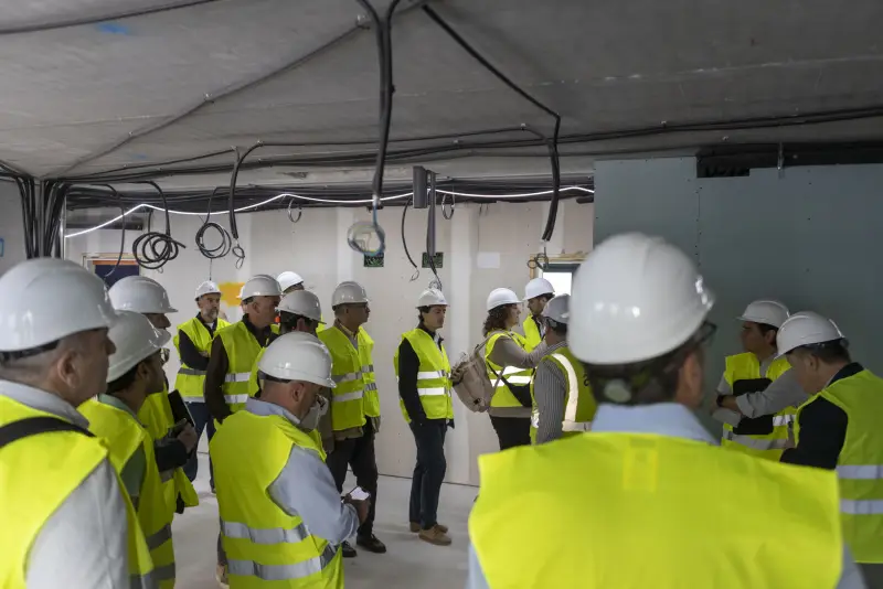 VISITA MOSTOLES AVINTIA