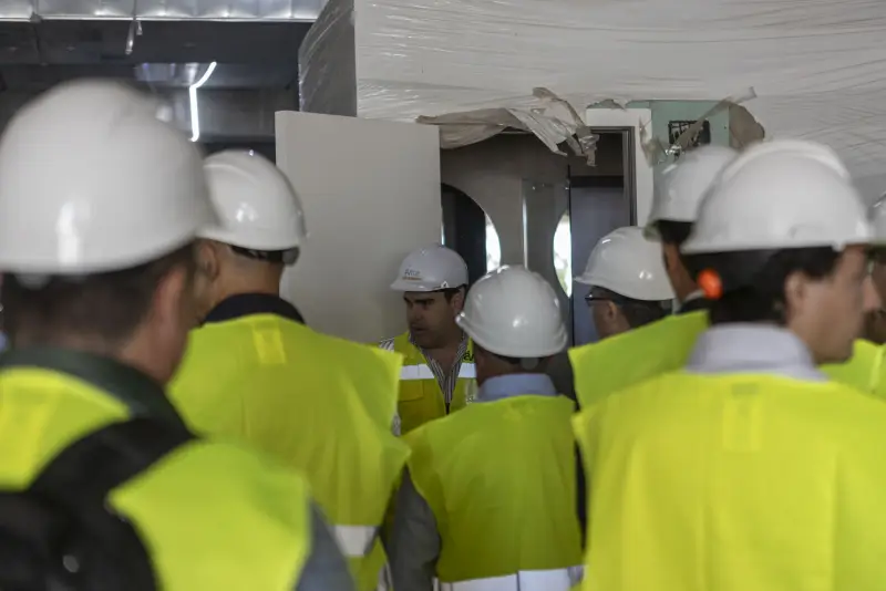 VISITA MOSTOLES AVINTIA