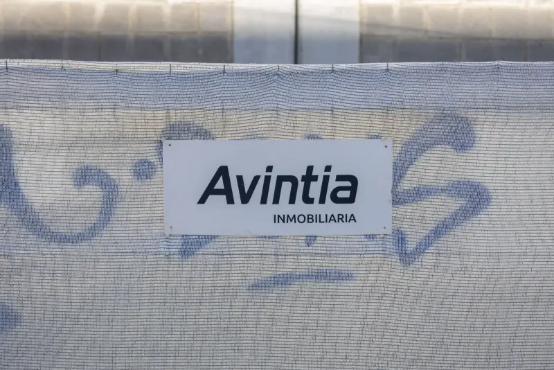VISITA MOSTOLES AVINTIA