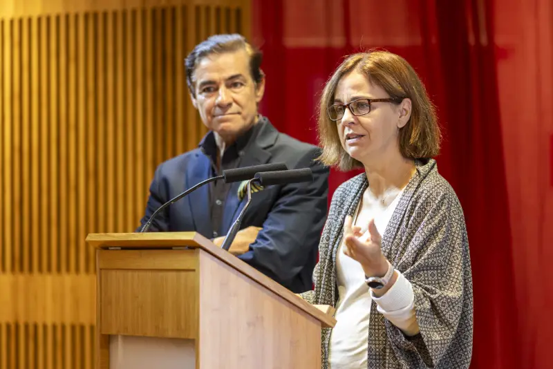 JUEVES 15 | PONENCIAS
