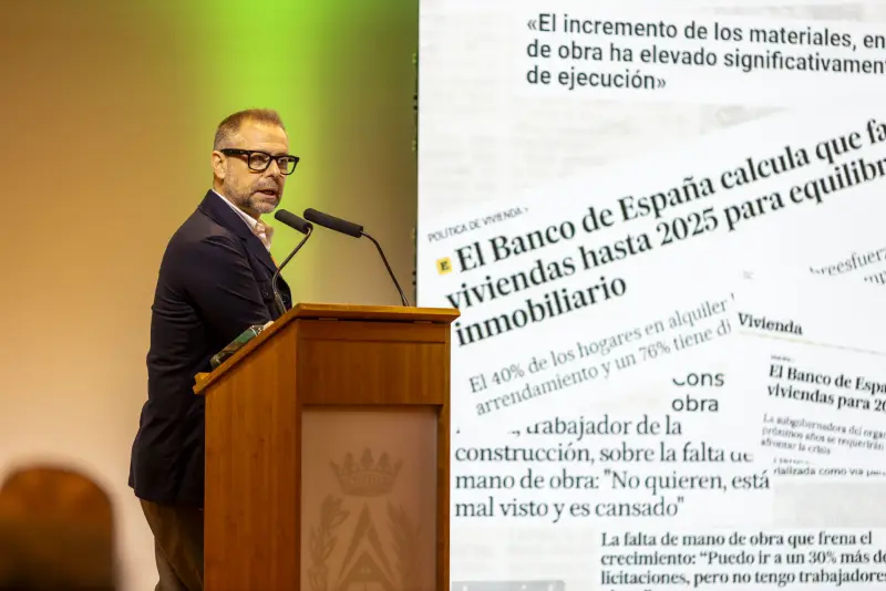 VIERNES  16 | PONENCIAS
